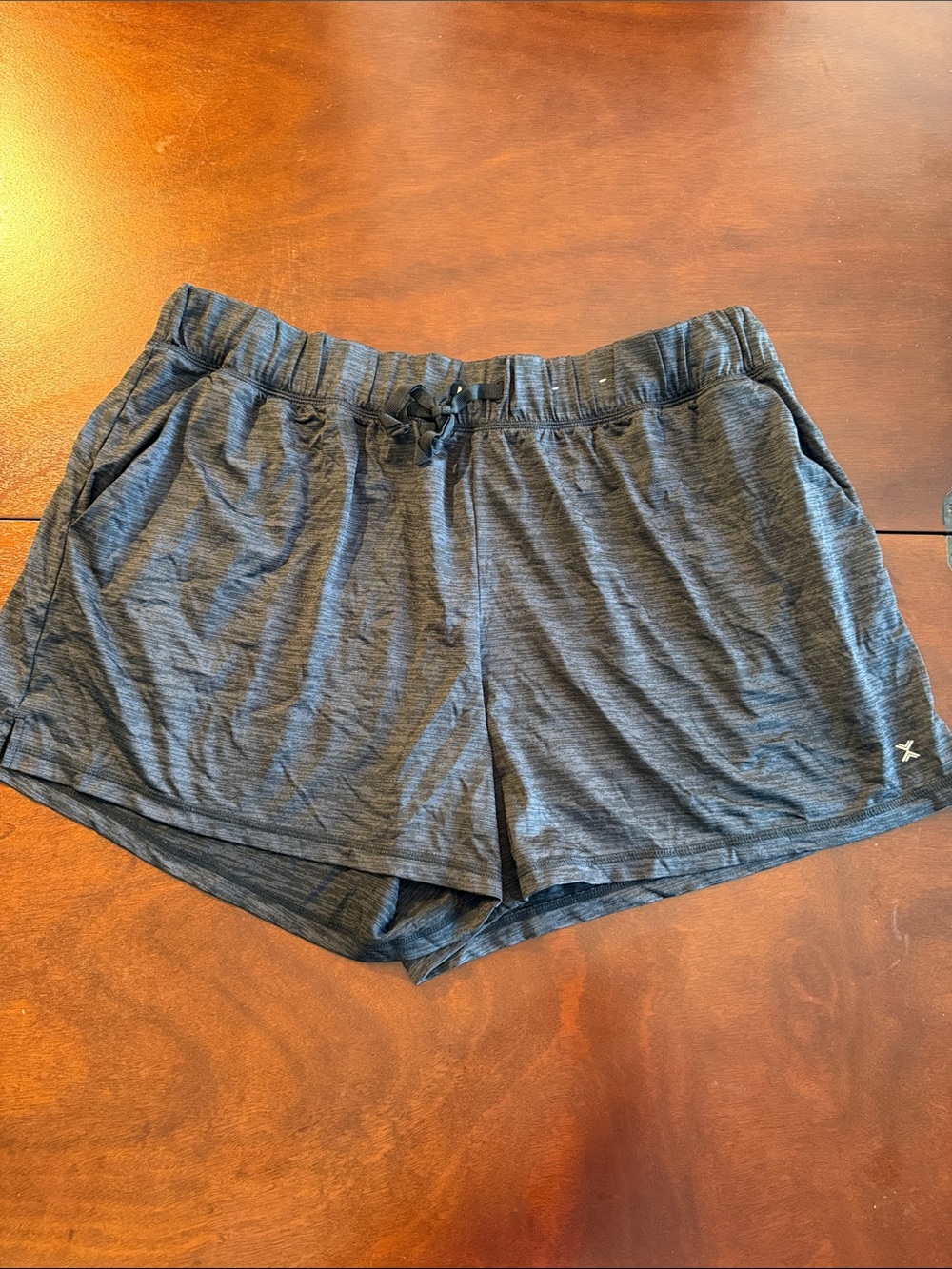 Xersion Charcoal Gray Athletic Shorts with Drawstring and pockets